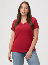 Chili Everyday V-Neck Tee
