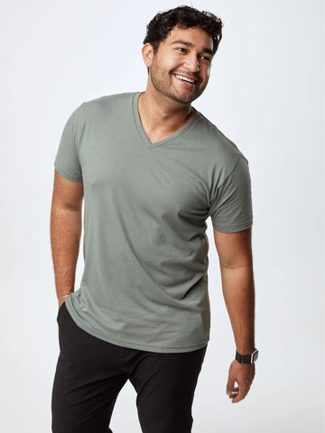 Winter Essentials V-Neck 6-Pack